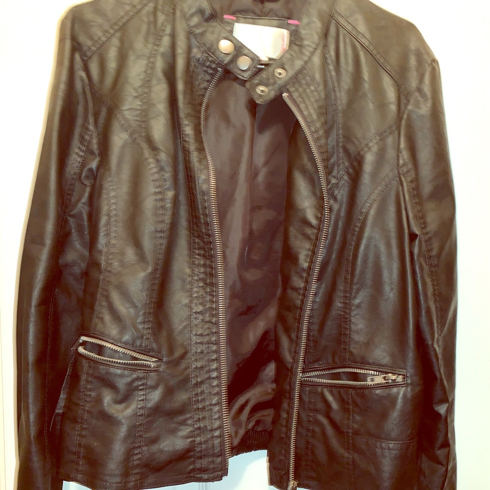 Faux leather black jacket